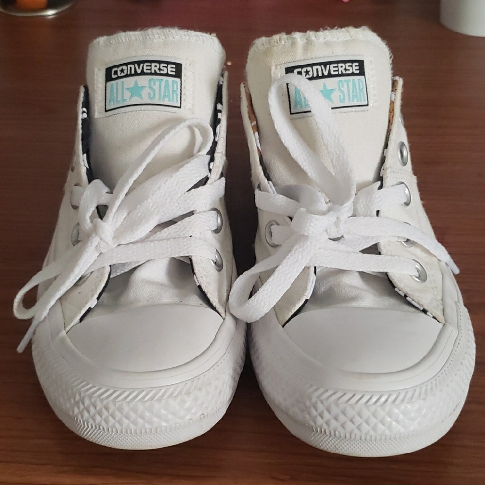White with hearts inside converse size 5 womans